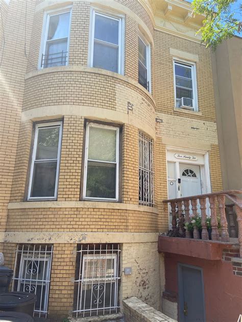 645 Van Siclen Ave, Brooklyn, NY 11207 .